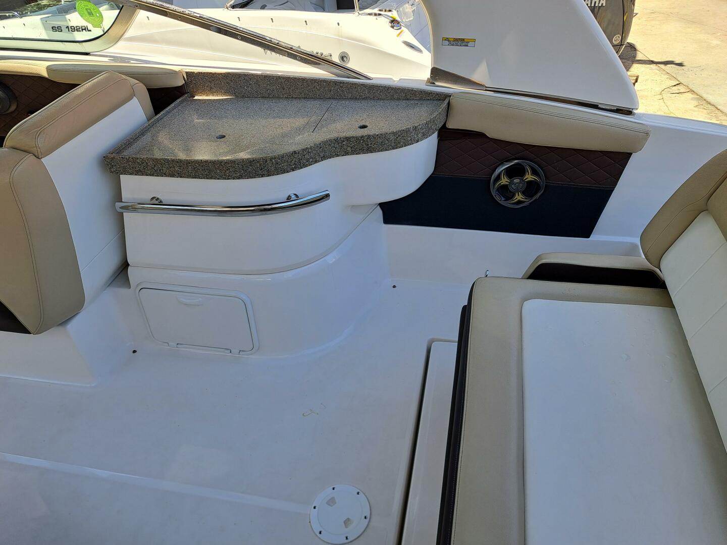 Slide: The Image of Regal 2700 Bowrider 2014 - 4369758