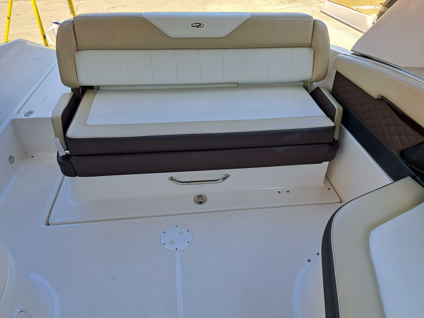 Slide: The Image of Regal 2700 Bowrider 2014 - 4369760