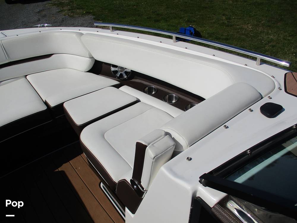 Slide: The Image of Regal 2800 2016 - 15310712