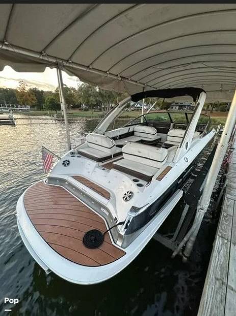 Slide: The Image of Regal 2800 2016 - 15304440