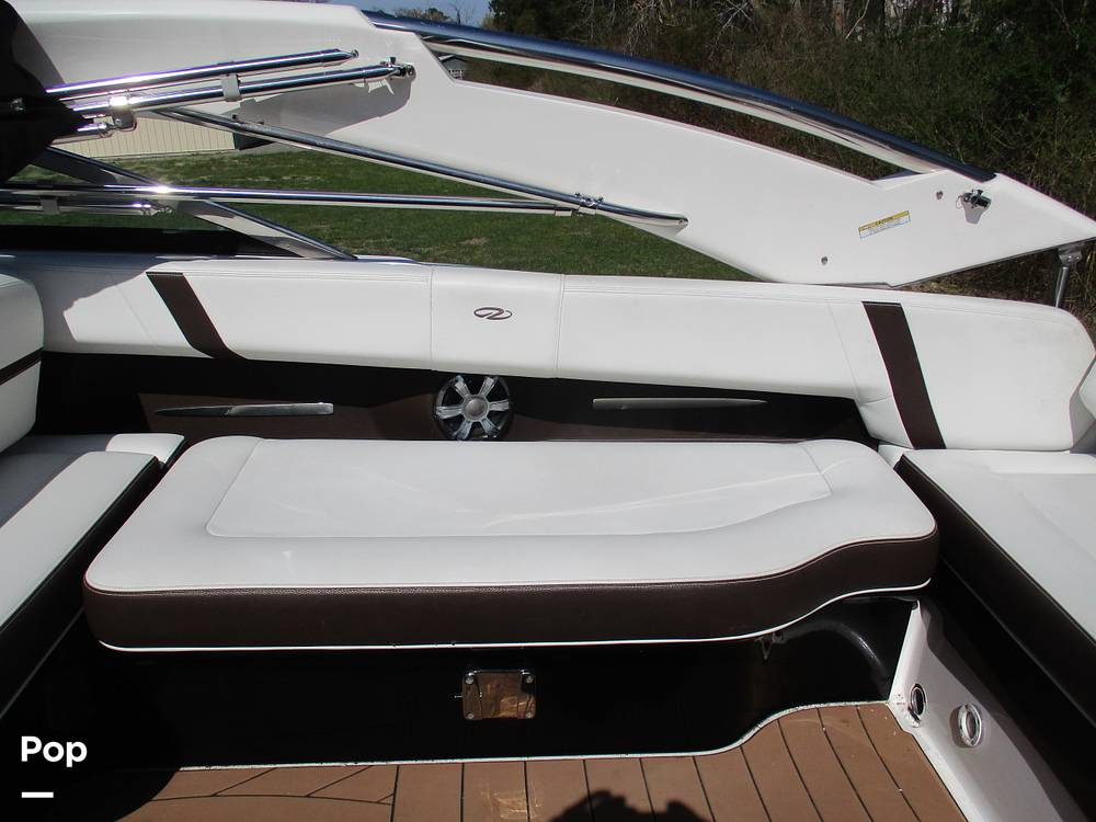 Slide: The Image of Regal 2800 2016 - 15310498