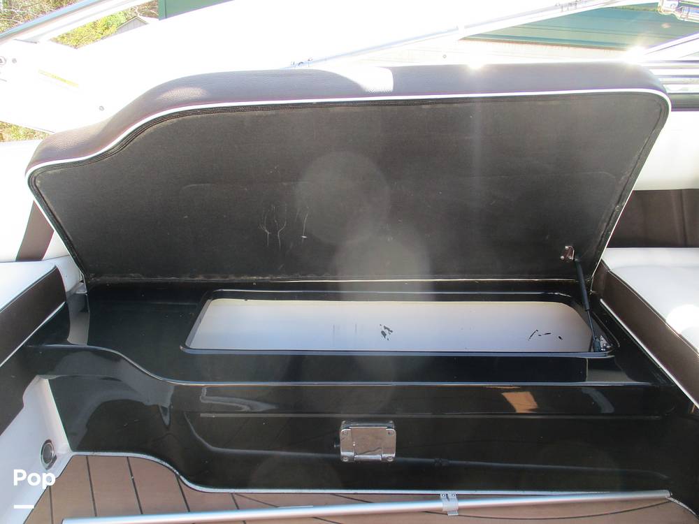 Slide: The Image of Regal 2800 2016 - 15310503