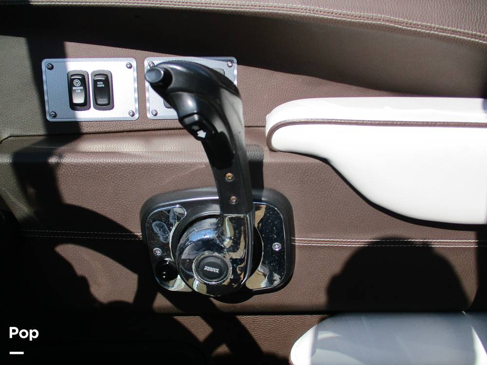 Slide: The Image of Regal 2800 2016 - 15310687