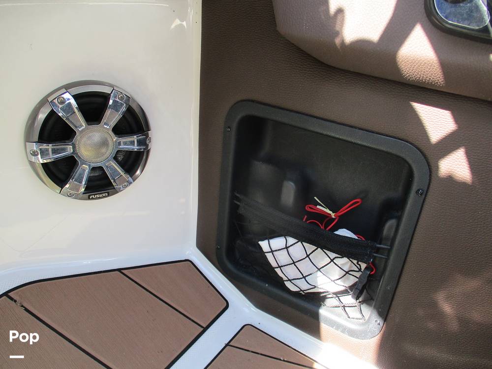 Slide: The Image of Regal 2800 2016 - 15310688