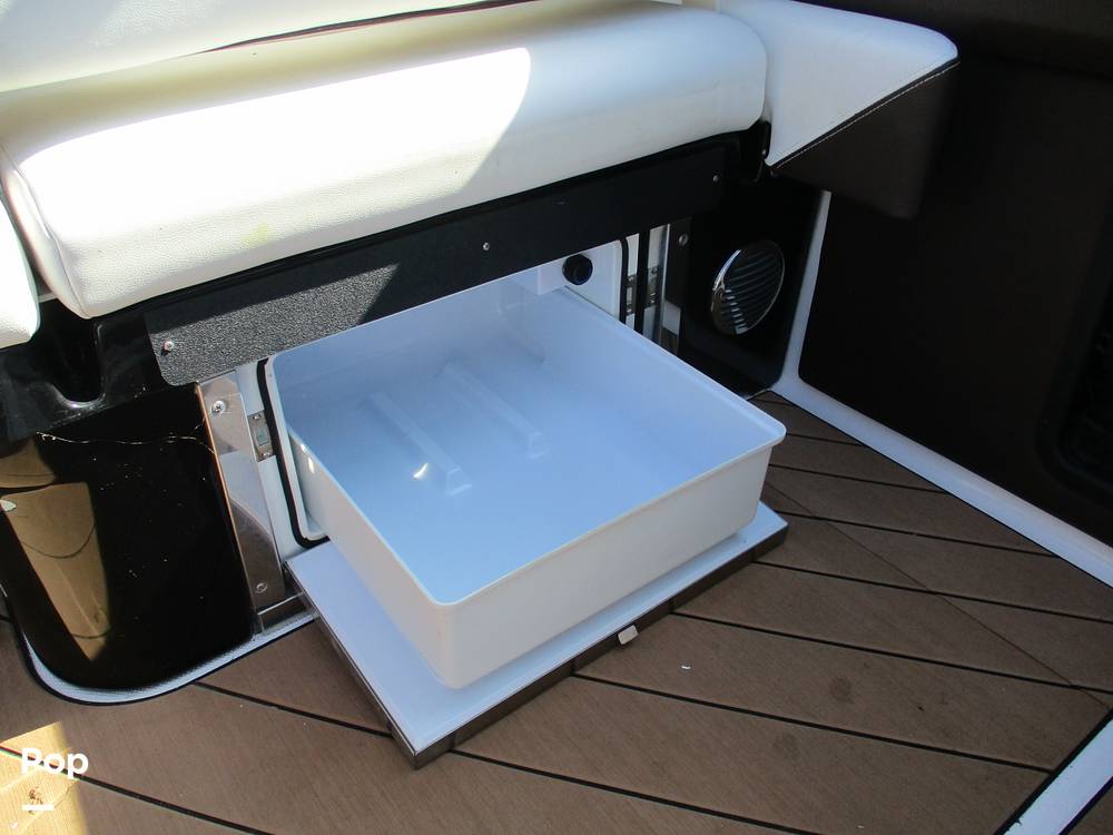 Slide: The Image of Regal 2800 2016 - 15310692