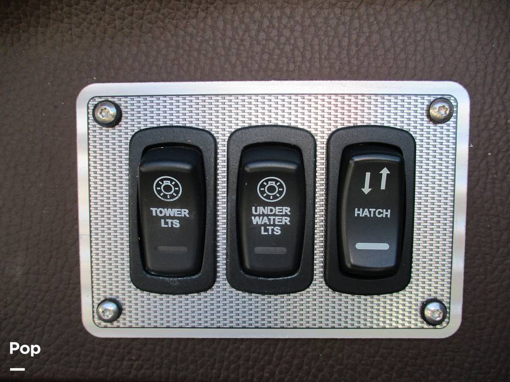 Slide: The Image of Regal 2800 2016 - 15310694