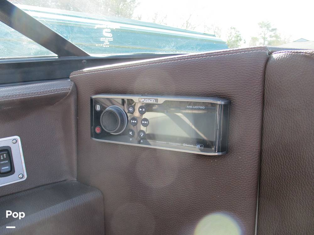 Slide: The Image of Regal 2800 2016 - 15310695