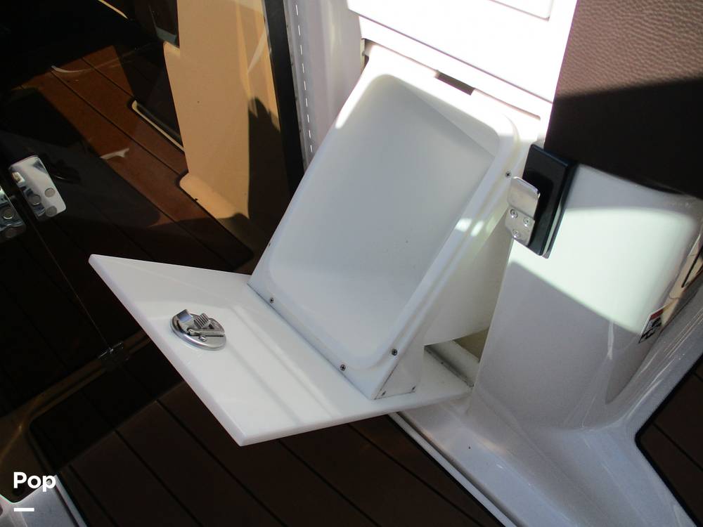 Slide: The Image of Regal 2800 2016 - 15310709