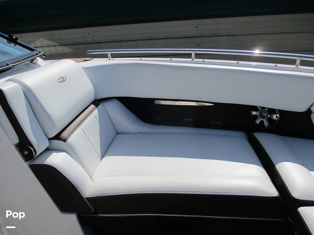 Slide: The Image of Regal 2800 2016 - 15310718