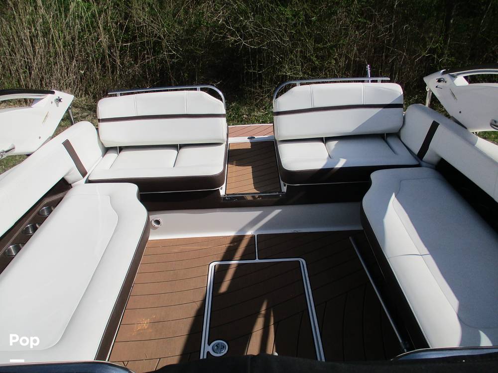 Slide: The Image of Regal 2800 2016 - 15310739