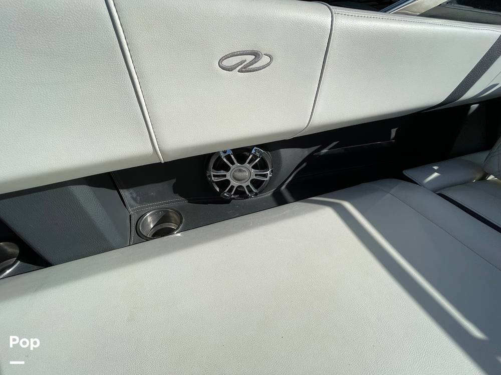 Slide: The Image of Regal 2800 2021 - 15065419