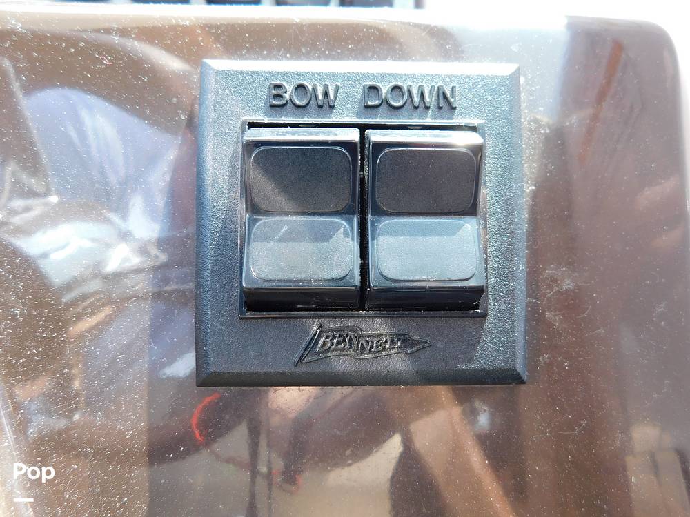 Slide: The Image of Power Trim &amp; Tilt Gauge - 15529083