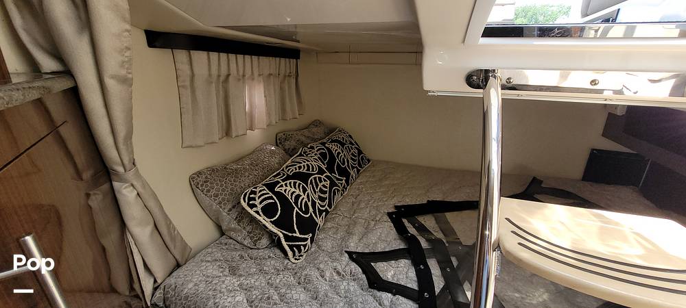 Slide: The Image of Stateroom - Mid Berth - 15529150