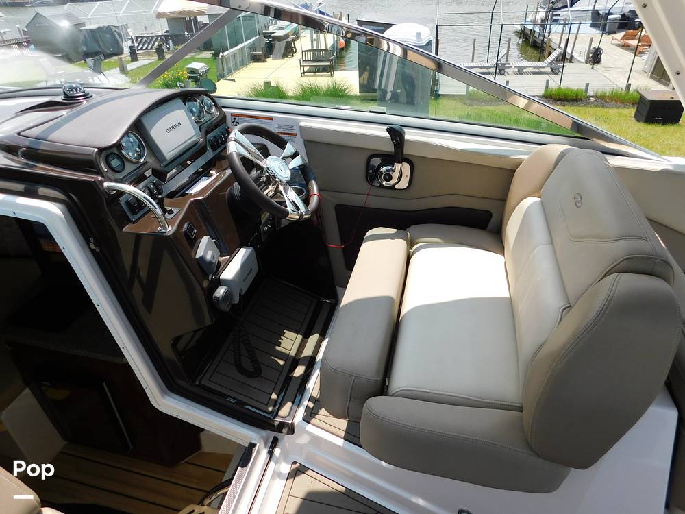Slide: The Image of Regal 28 Express 2014 - 15529057