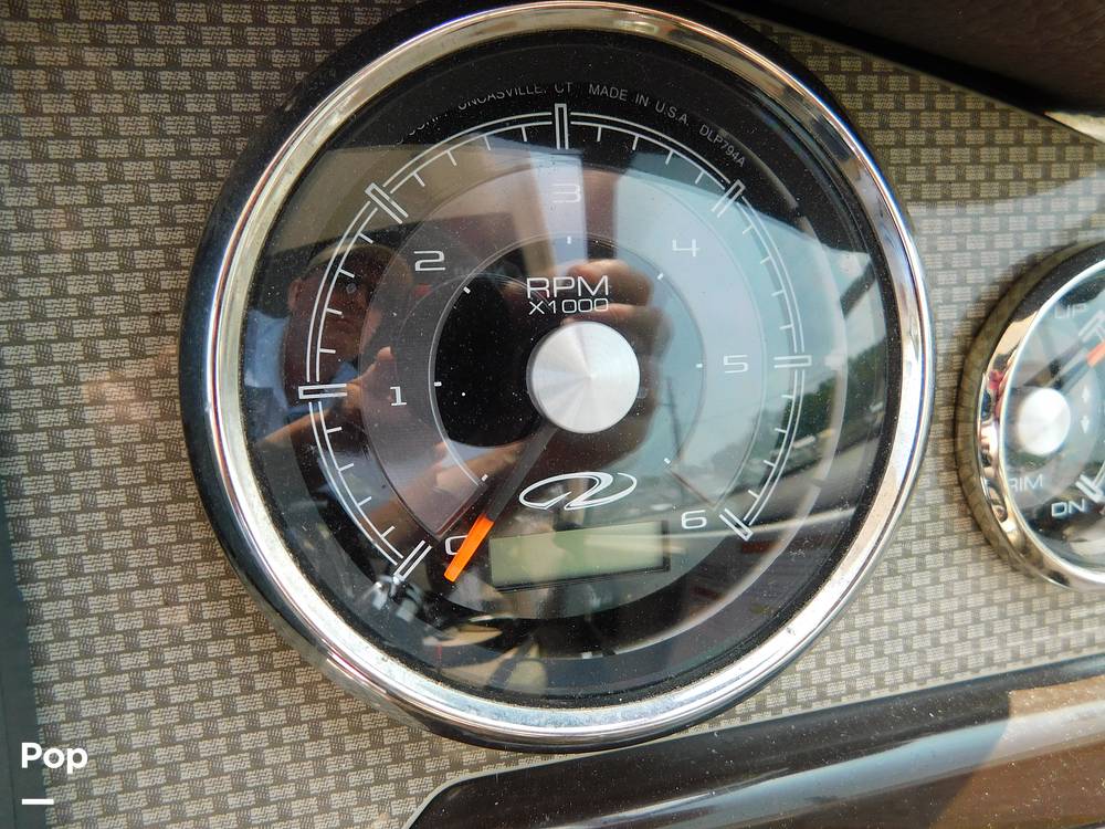 Slide: The Image of Tachometer - 15529073