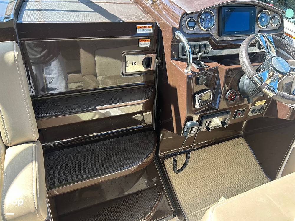 Slide: The Image of Regal 28 Express 2015 - 15156550