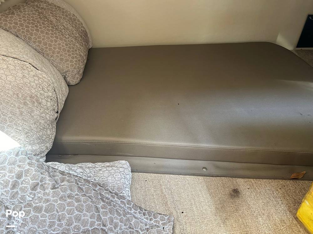 Slide: The Image of Stateroom - Mid Berth - 15156571