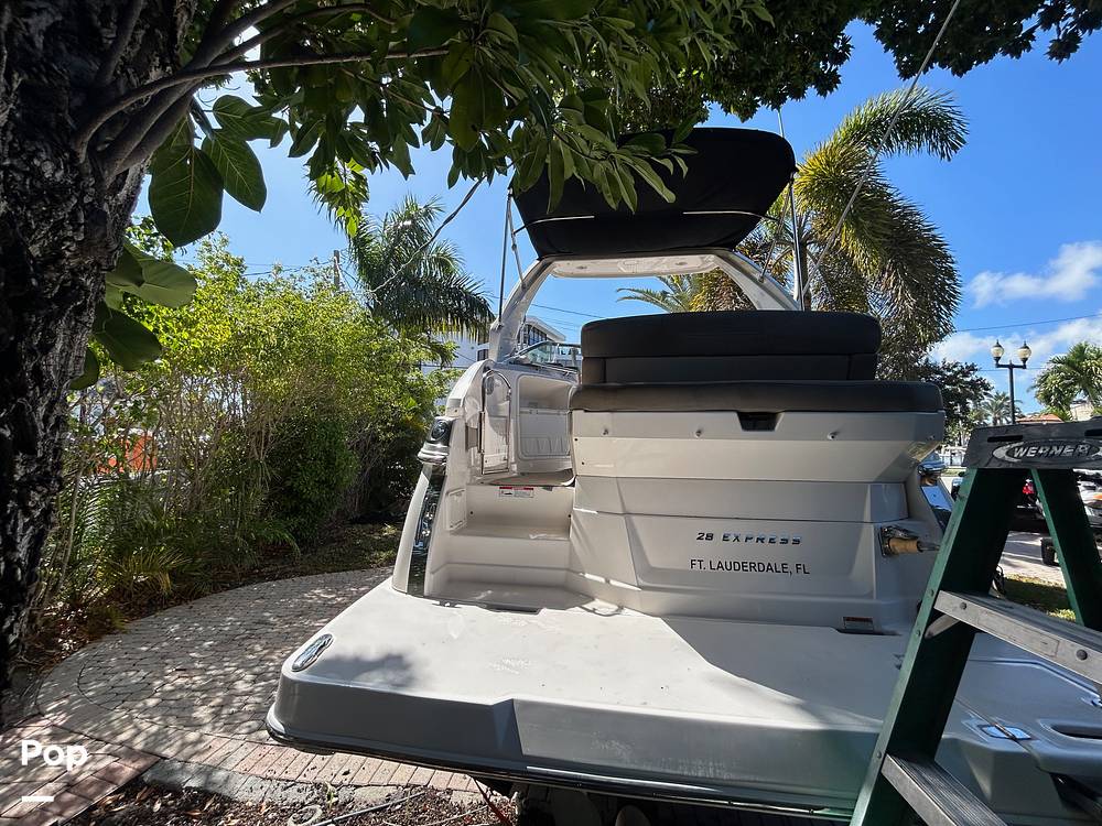 Slide: The Image of Regal 28 Express 2015 - 15156600