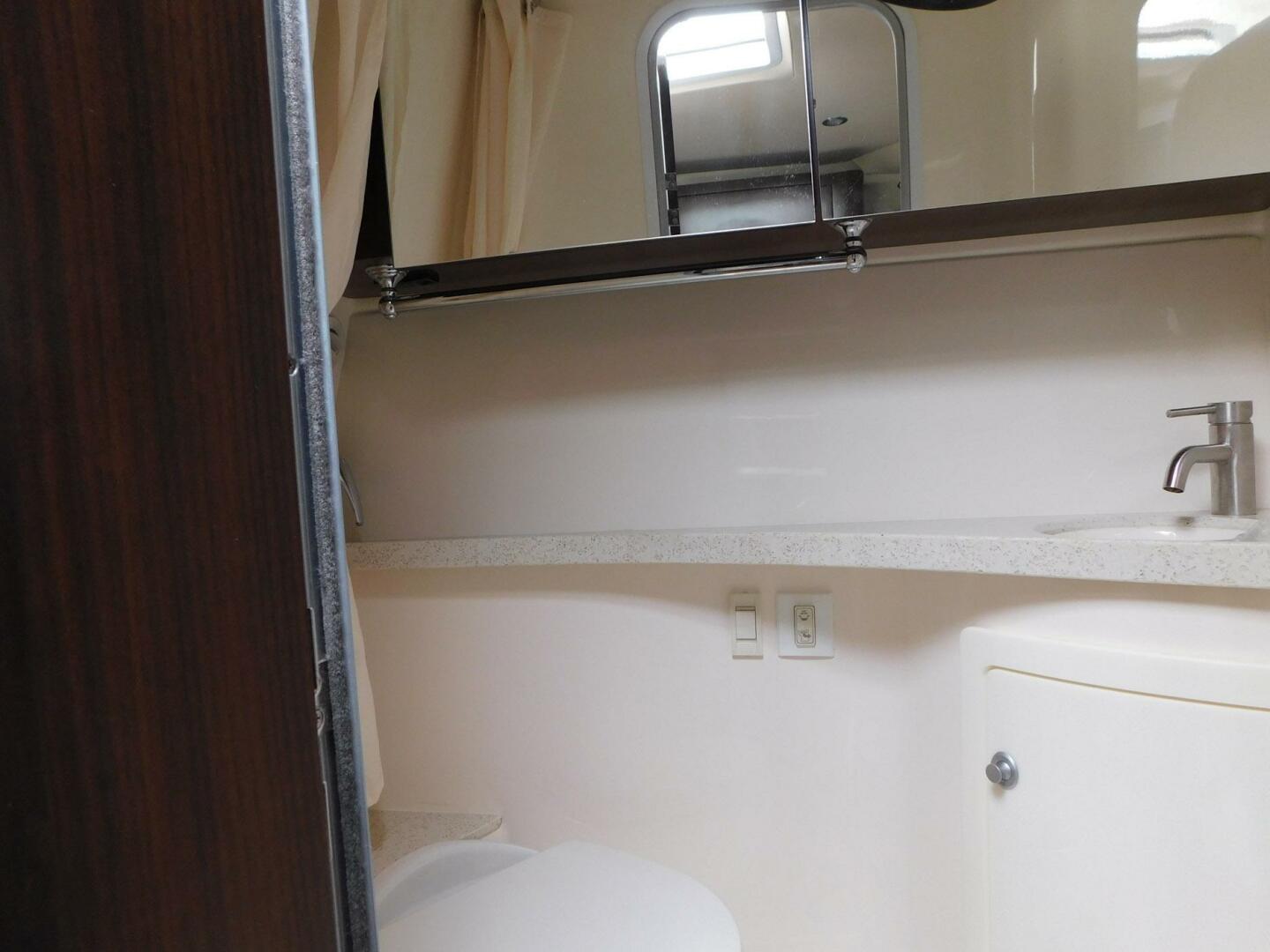 Slide: The Image of Regal 28 Express 2017 - 5034151