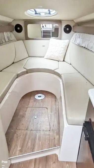 Slide: The Image of V Berth - 15332989