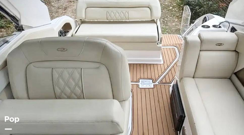 Slide: The Image of Fold Down Seat - 15333004