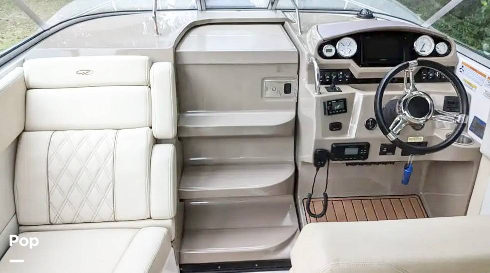 Slide: The Image of Windshield - Walk Through - 15333007