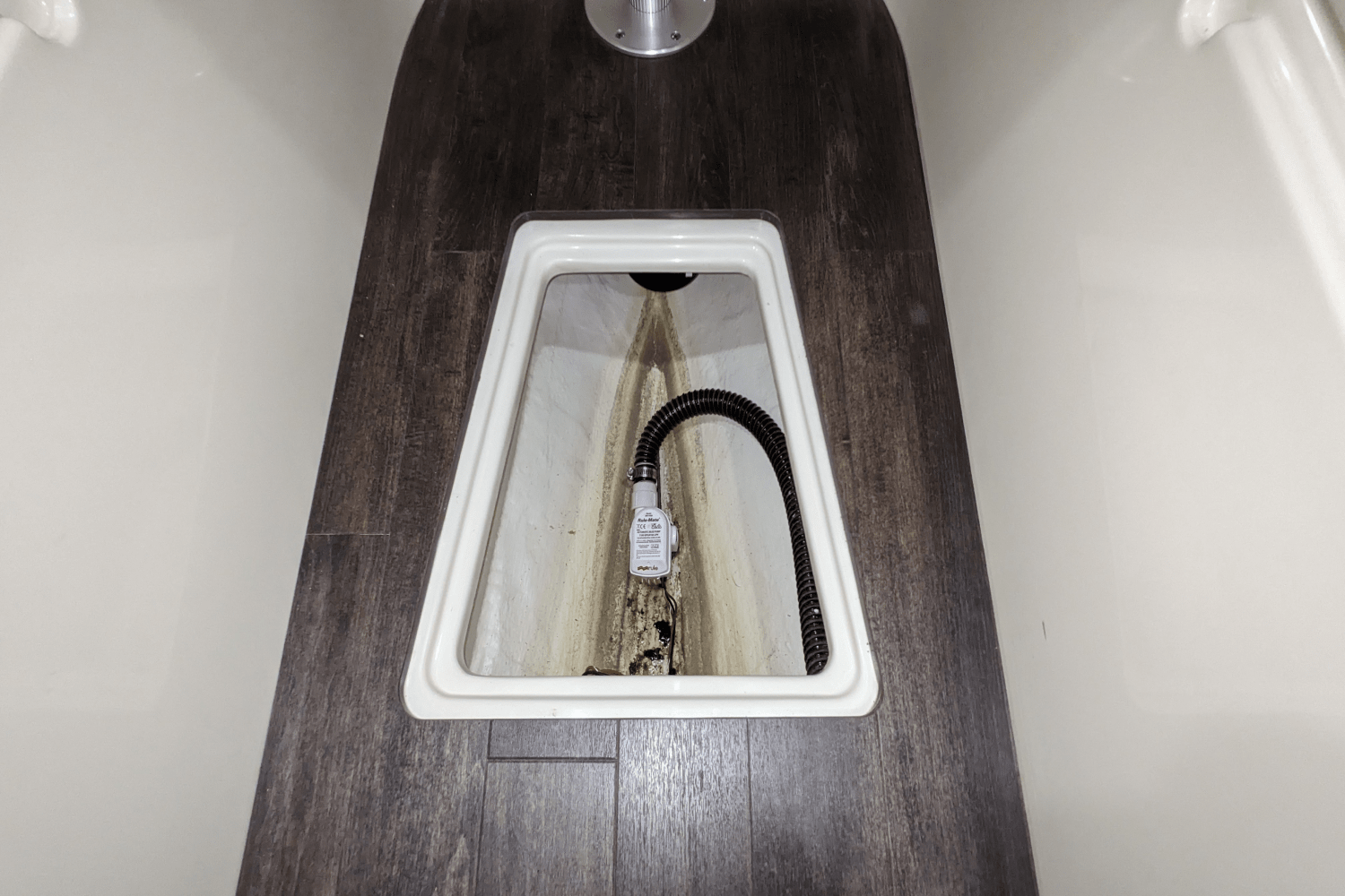 Slide: The Image of Regal 28 EXPRESS 2022 - 34