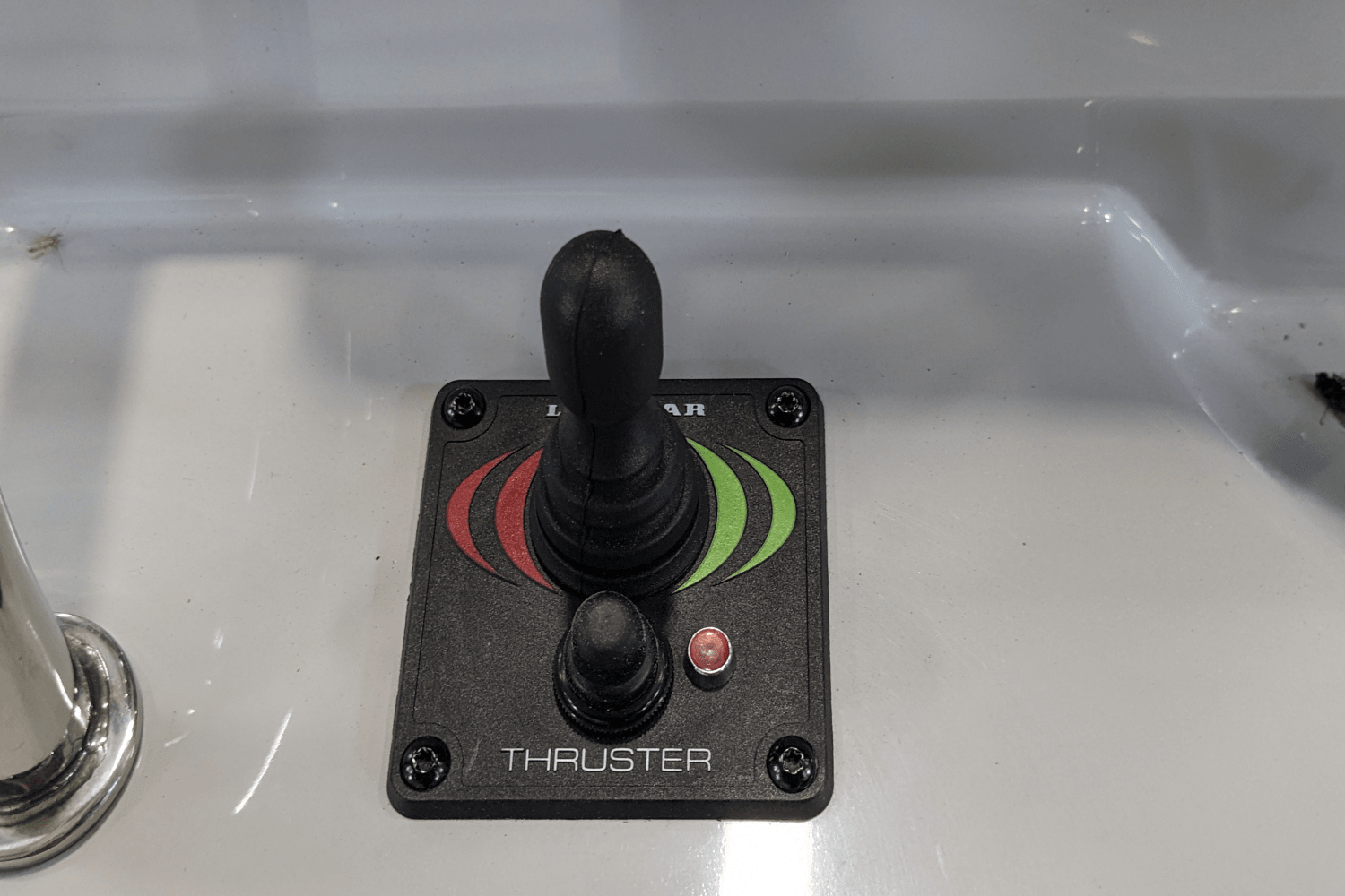 Slide: The Image of Regal 28 EXPRESS 2022 - 40