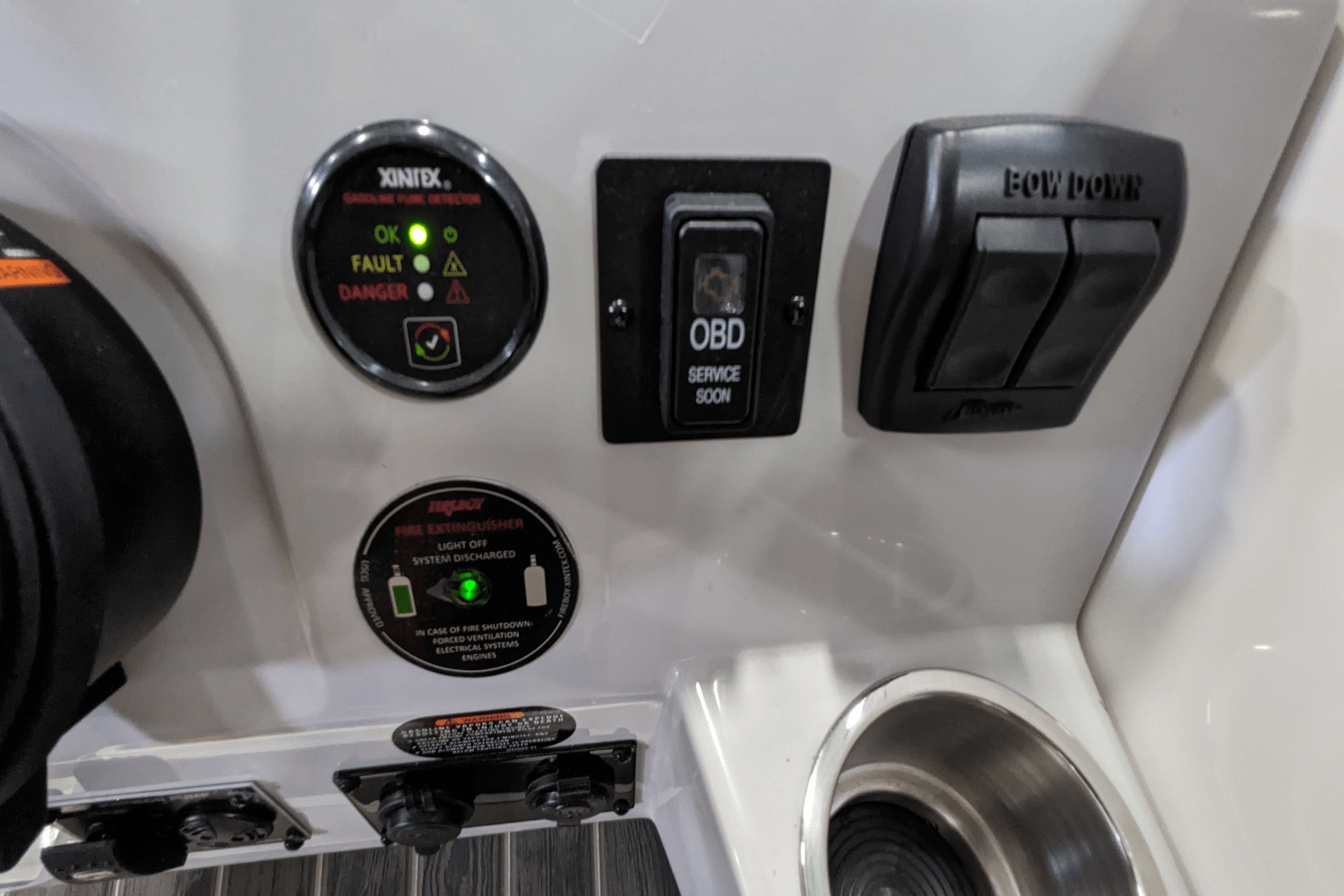 Slide: The Image of Regal 28 EXPRESS 2022 - 42