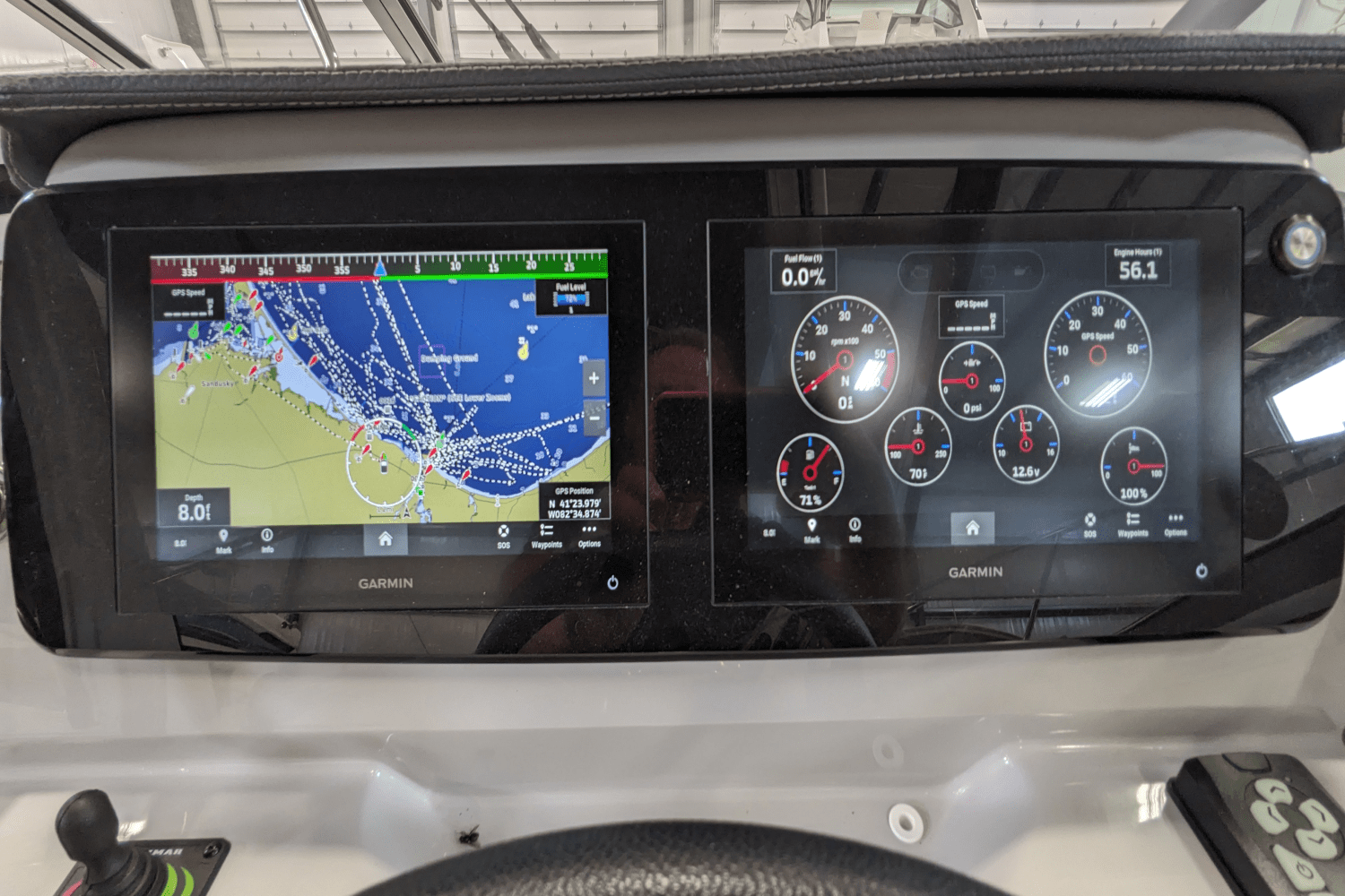 Slide: The Image of Regal 28 EXPRESS 2022 - 43