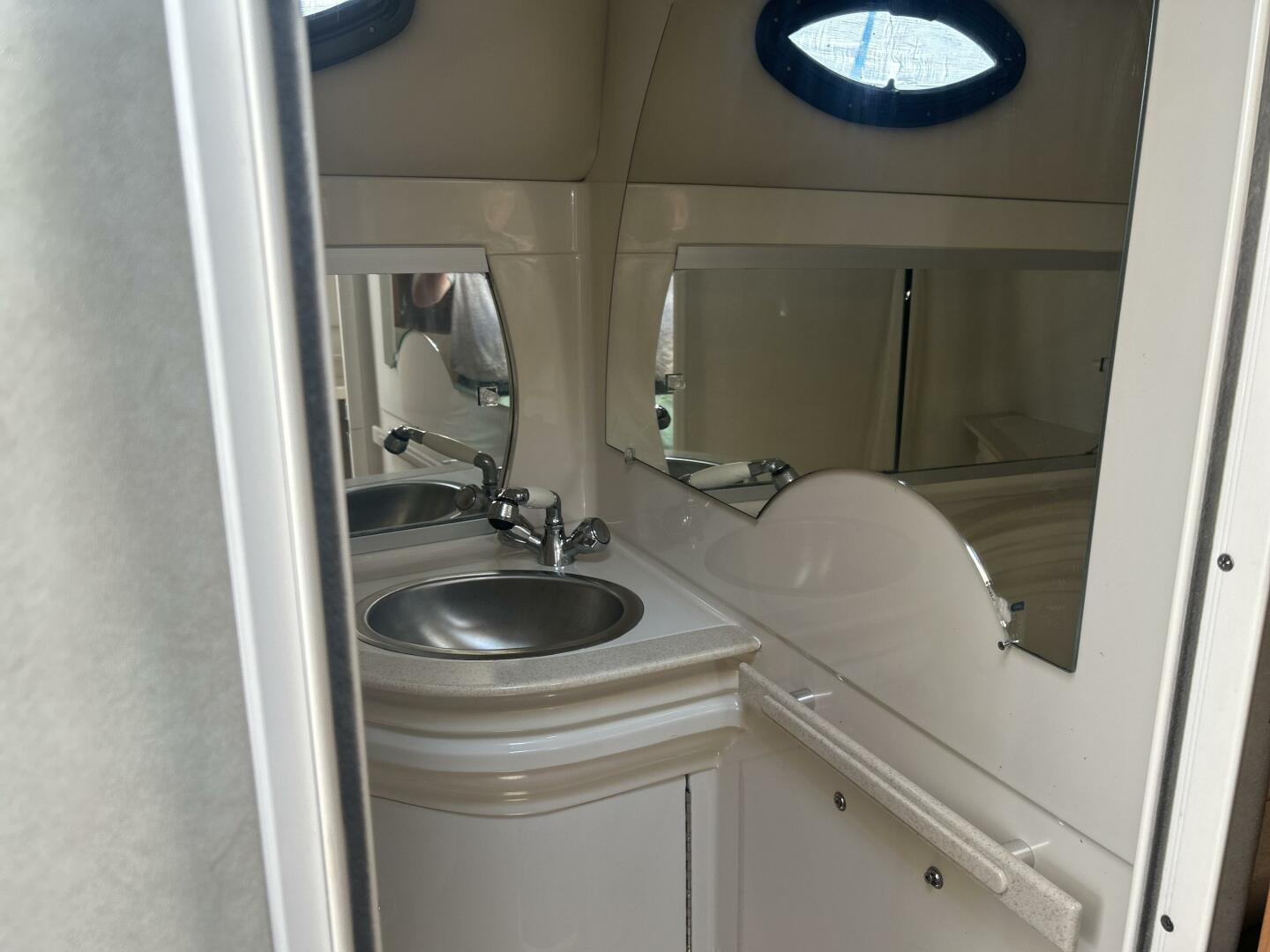 Slide: The Image of Regal 29 2001 - 5562933