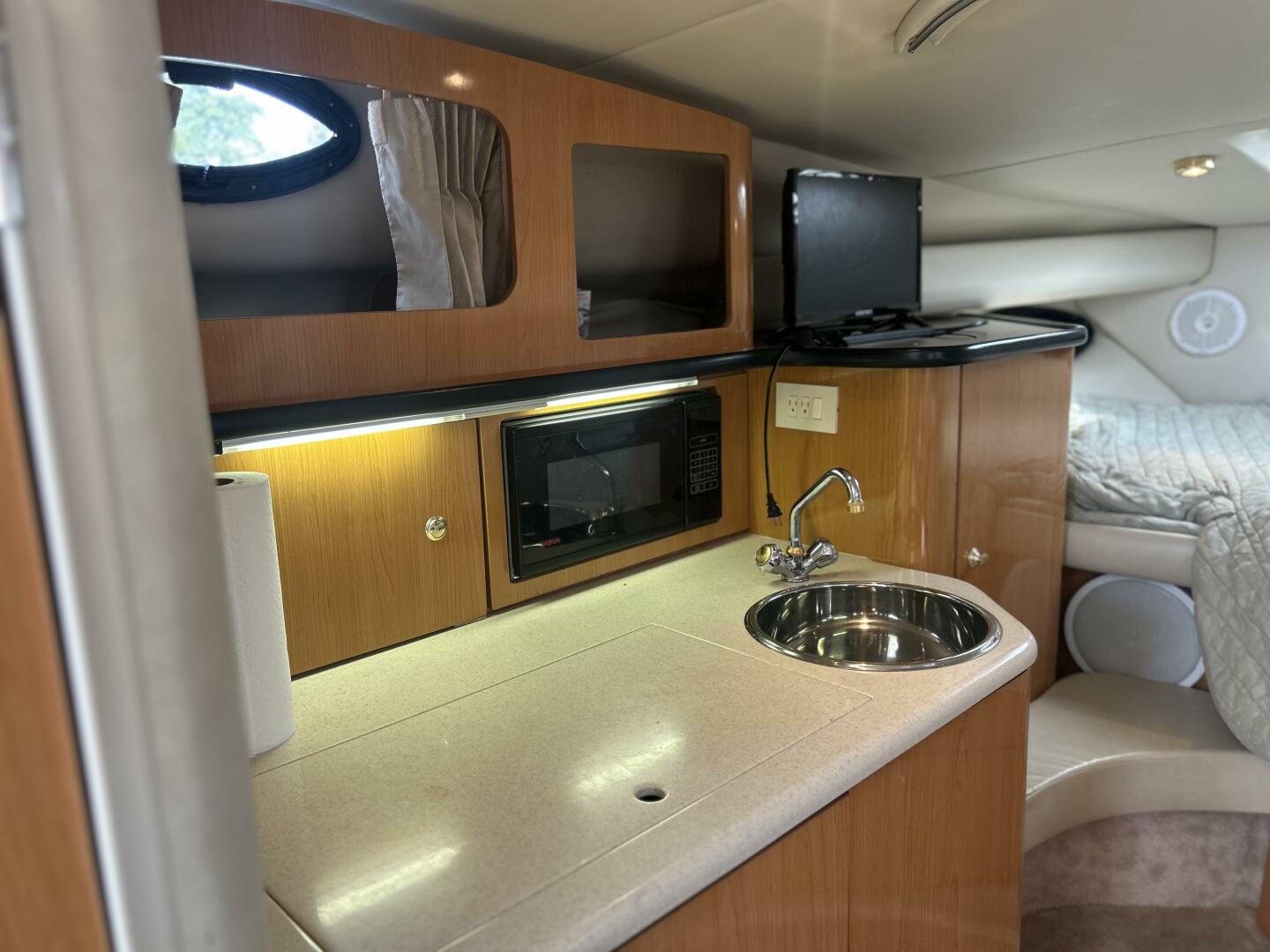 Slide: The Image of Regal 29 2001 - 5562934