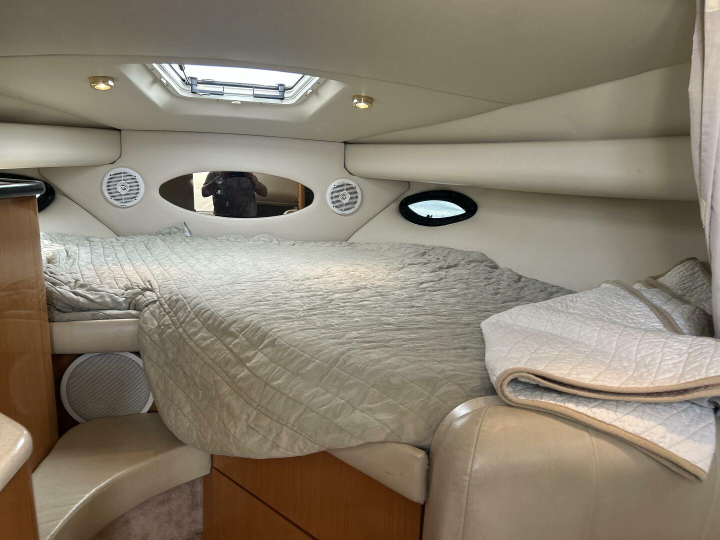 Slide: The Image of Regal 29 2001 - 5562939