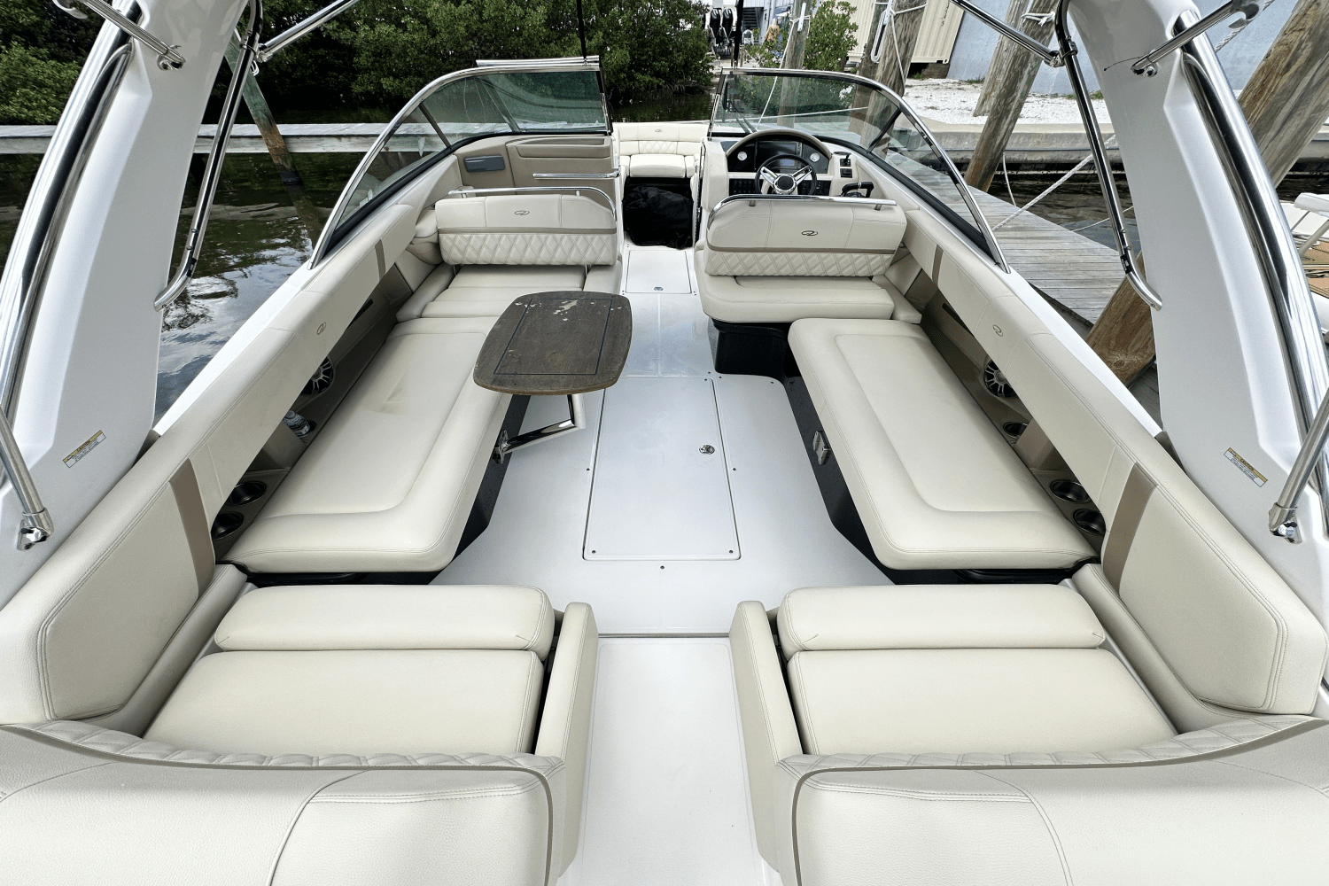 Slide: The Image of Regal 290 OBX 2019 - 10