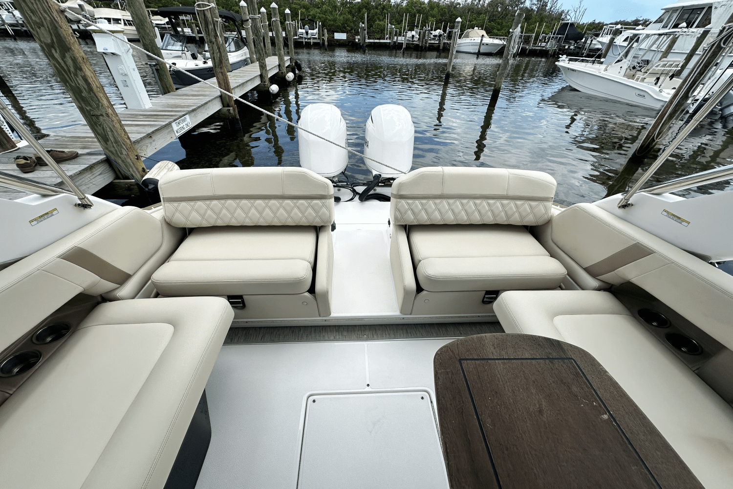 Slide: The Image of Regal 290 OBX 2019 - 11