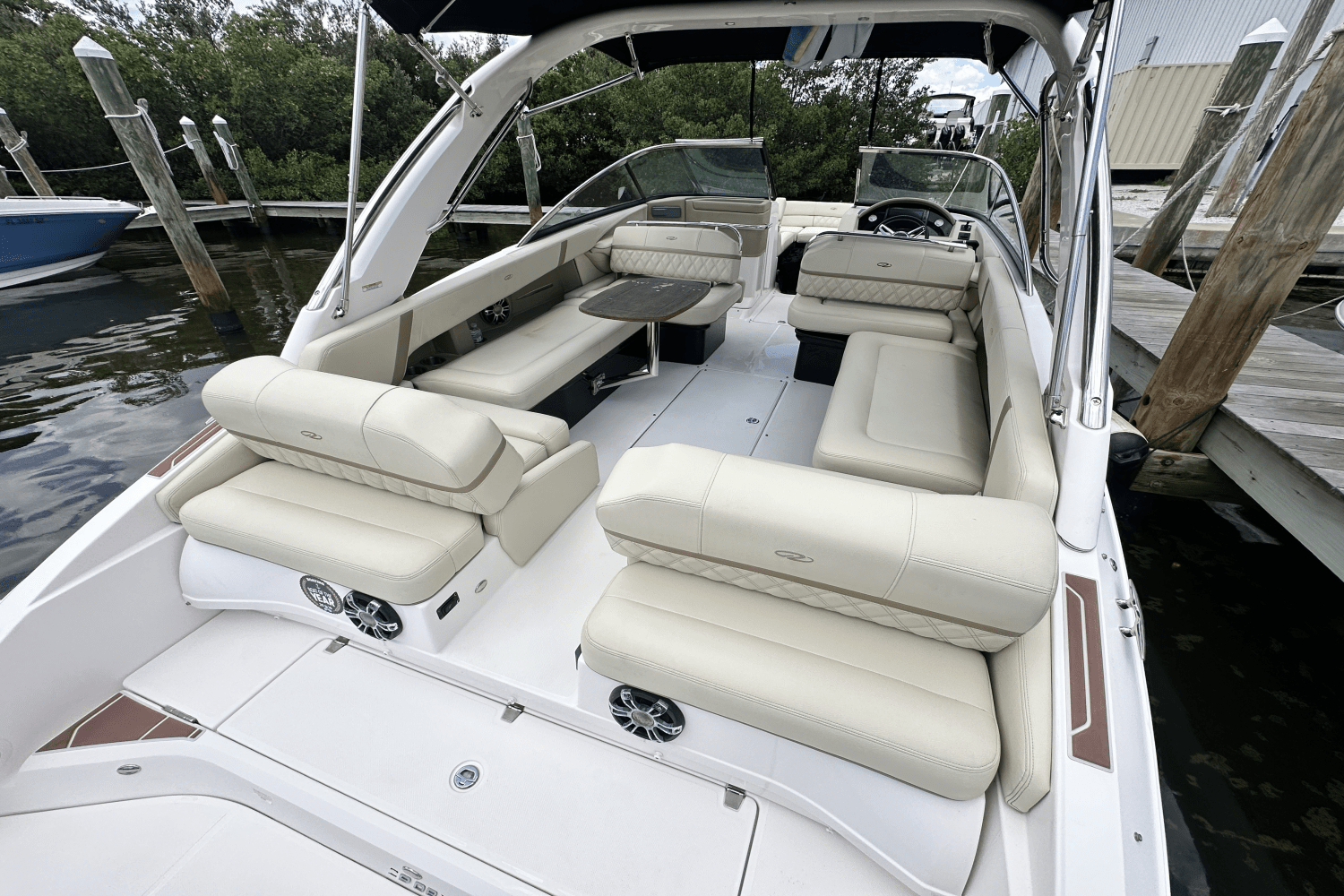 Slide: The Image of Regal 290 OBX 2019 - 9
