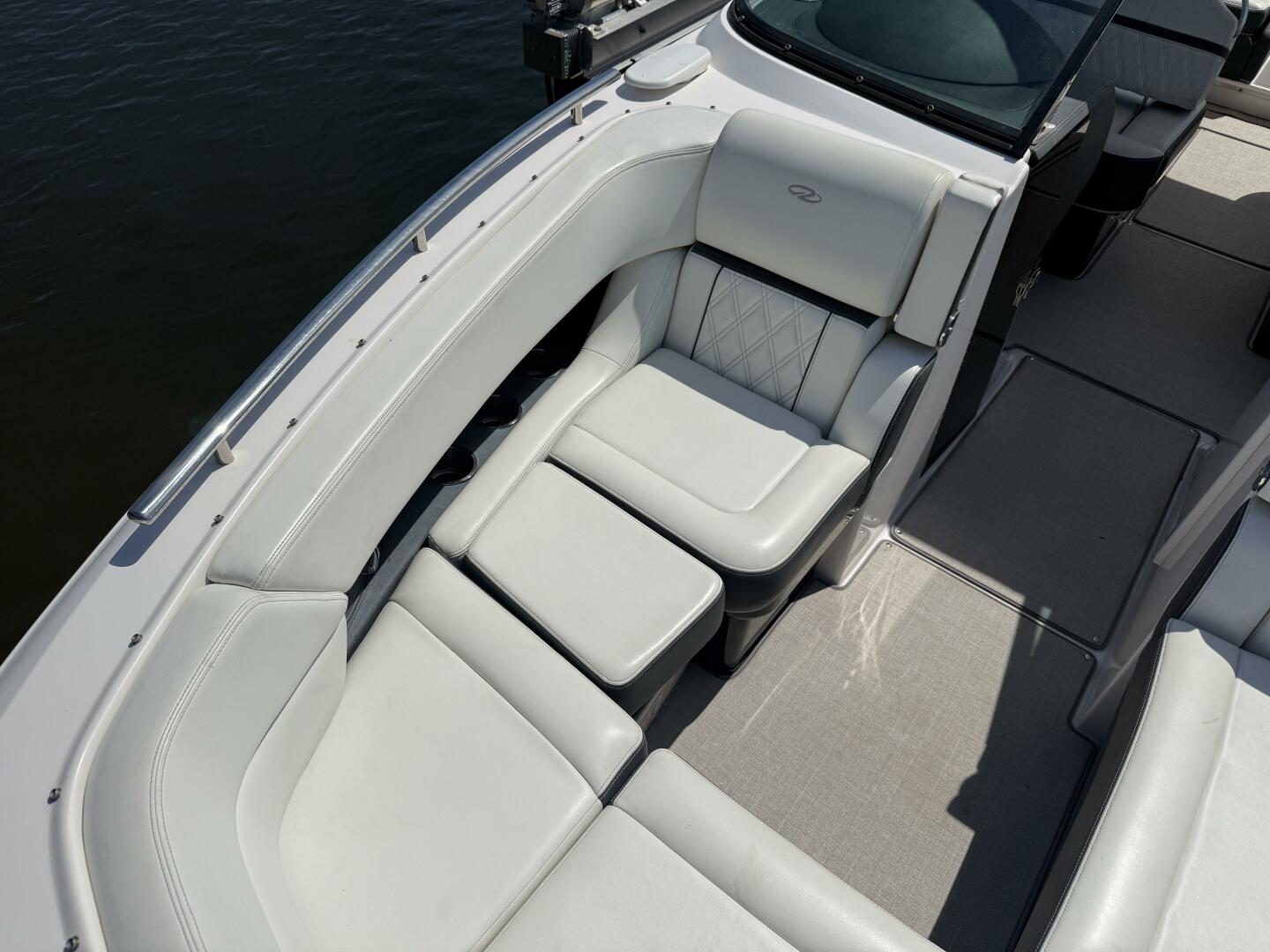 Slide: The Image of Regal 29 OBX 2020 - 5110716