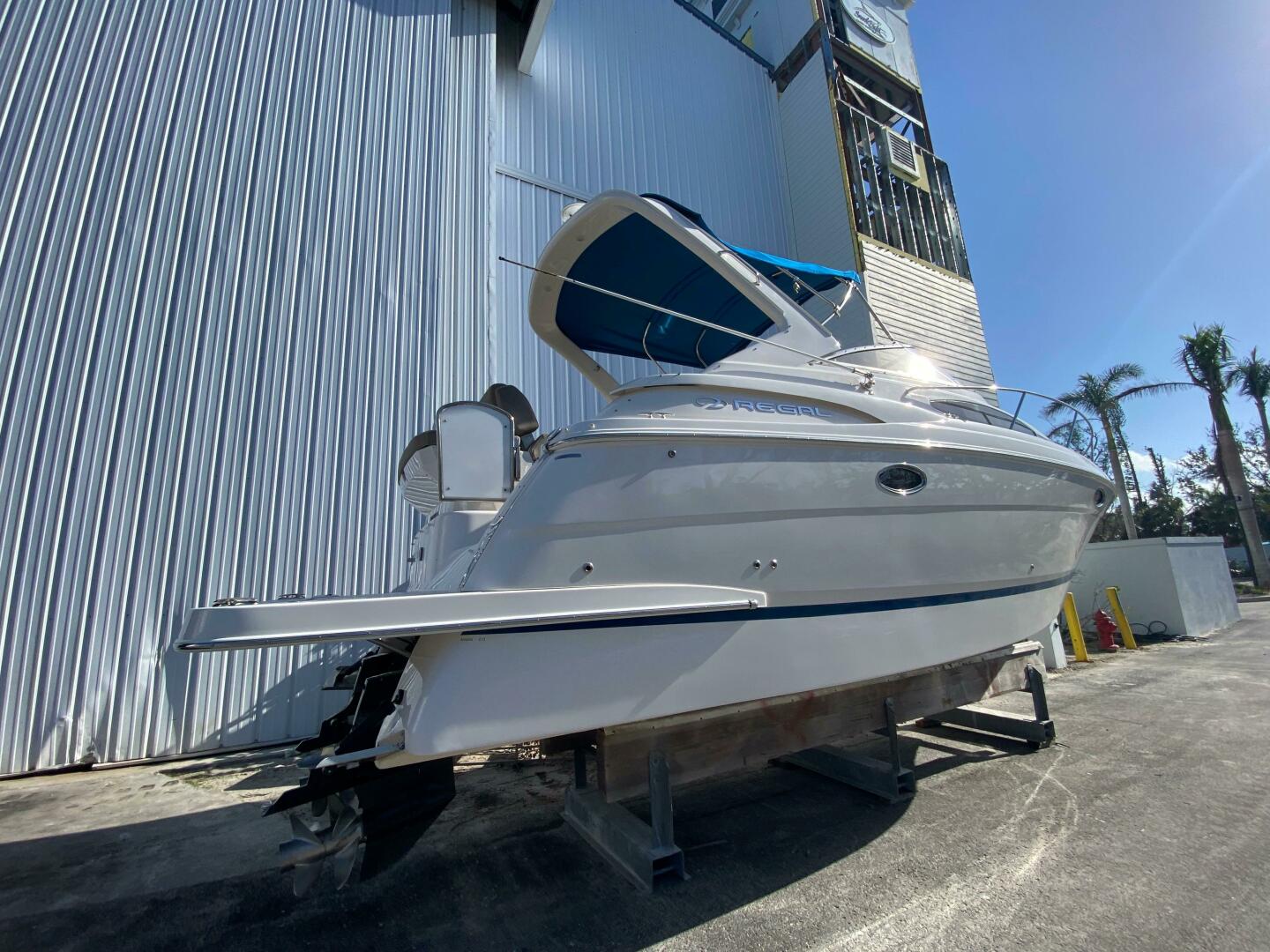 Slide: The Image of Regal 30 Express 2015 - 5012490
