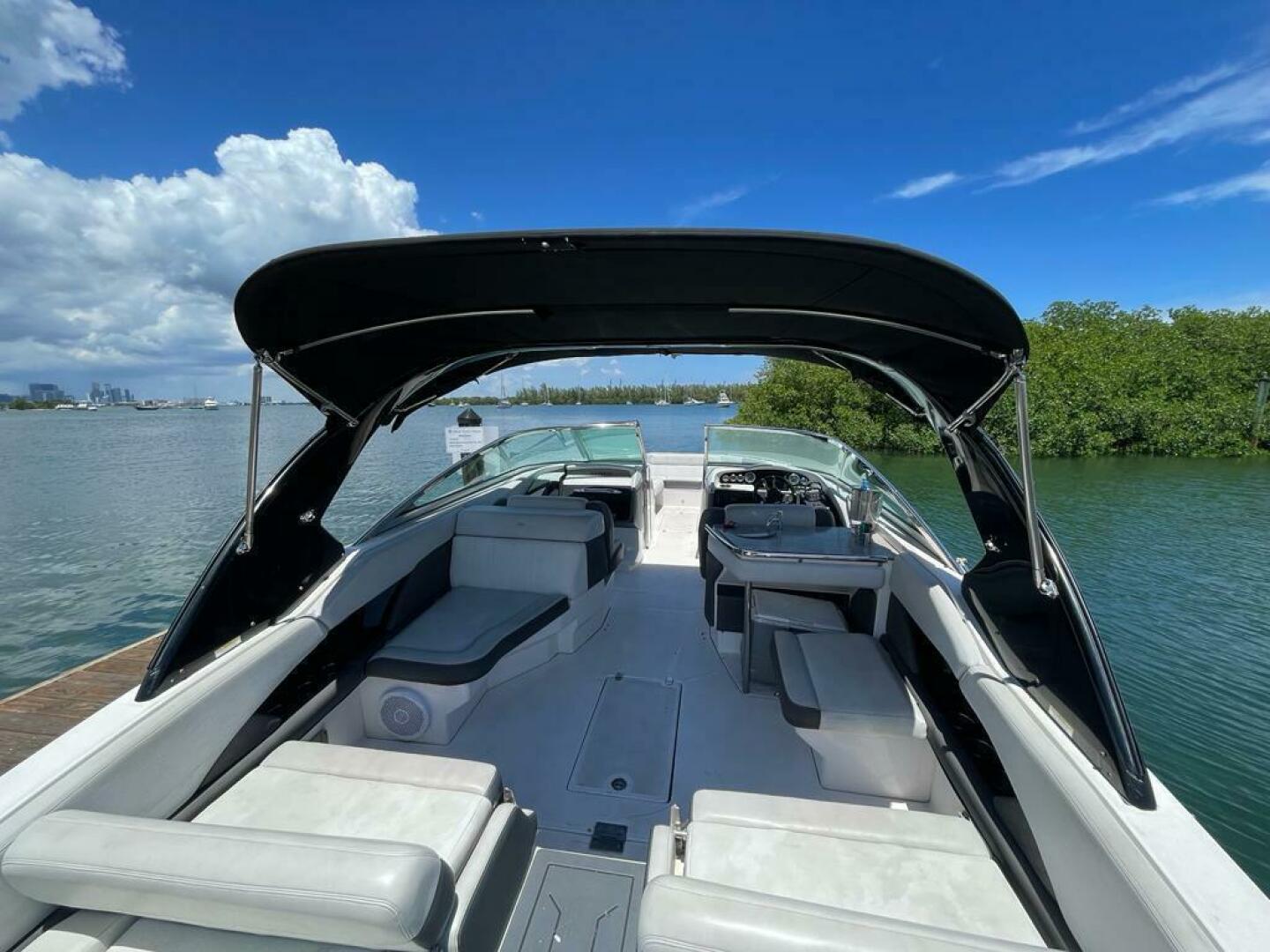 Slide: The Image of Regal 3200 Bowrider 2013 - 5009372