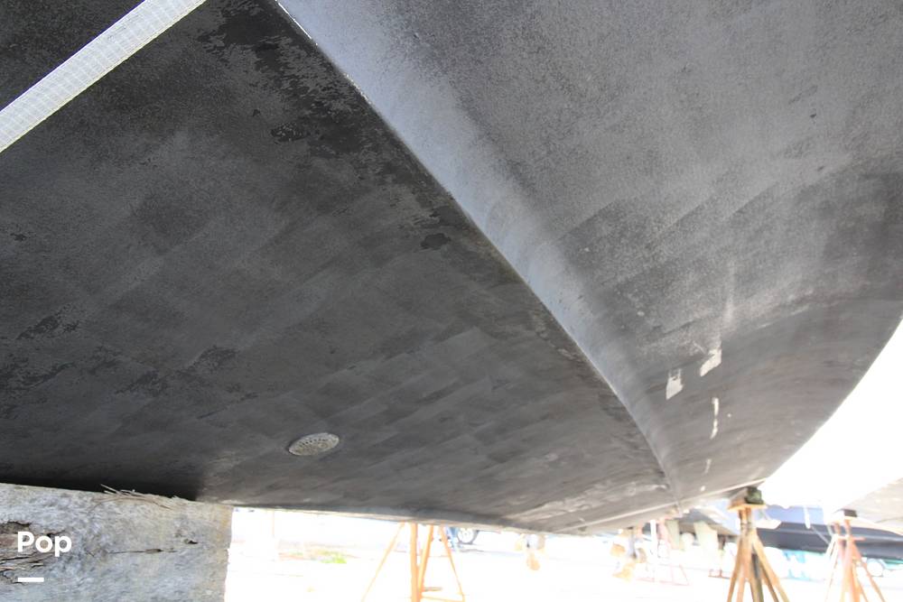Slide: The Image of Bottom Paint  Antifouling - 15368533