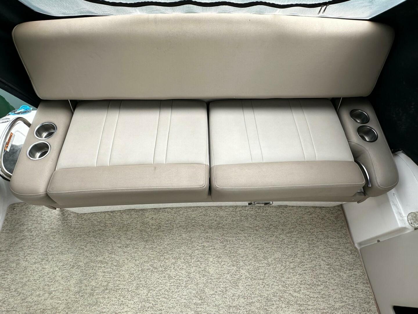 Slide: The Image of Regal 32 Sportcruiser 2014 - 4869615