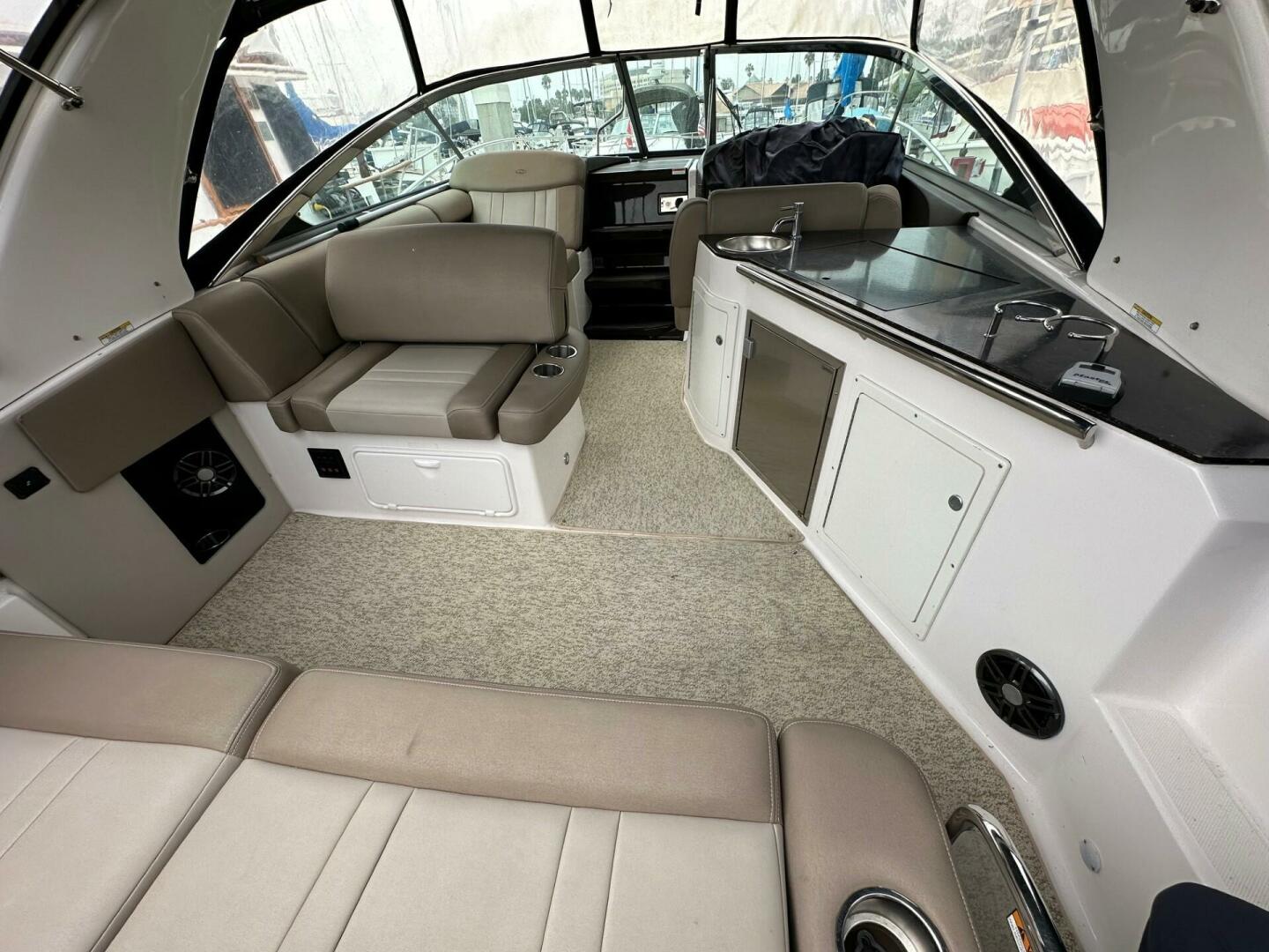Slide: The Image of Regal 32 Sportcruiser 2014 - 4869604