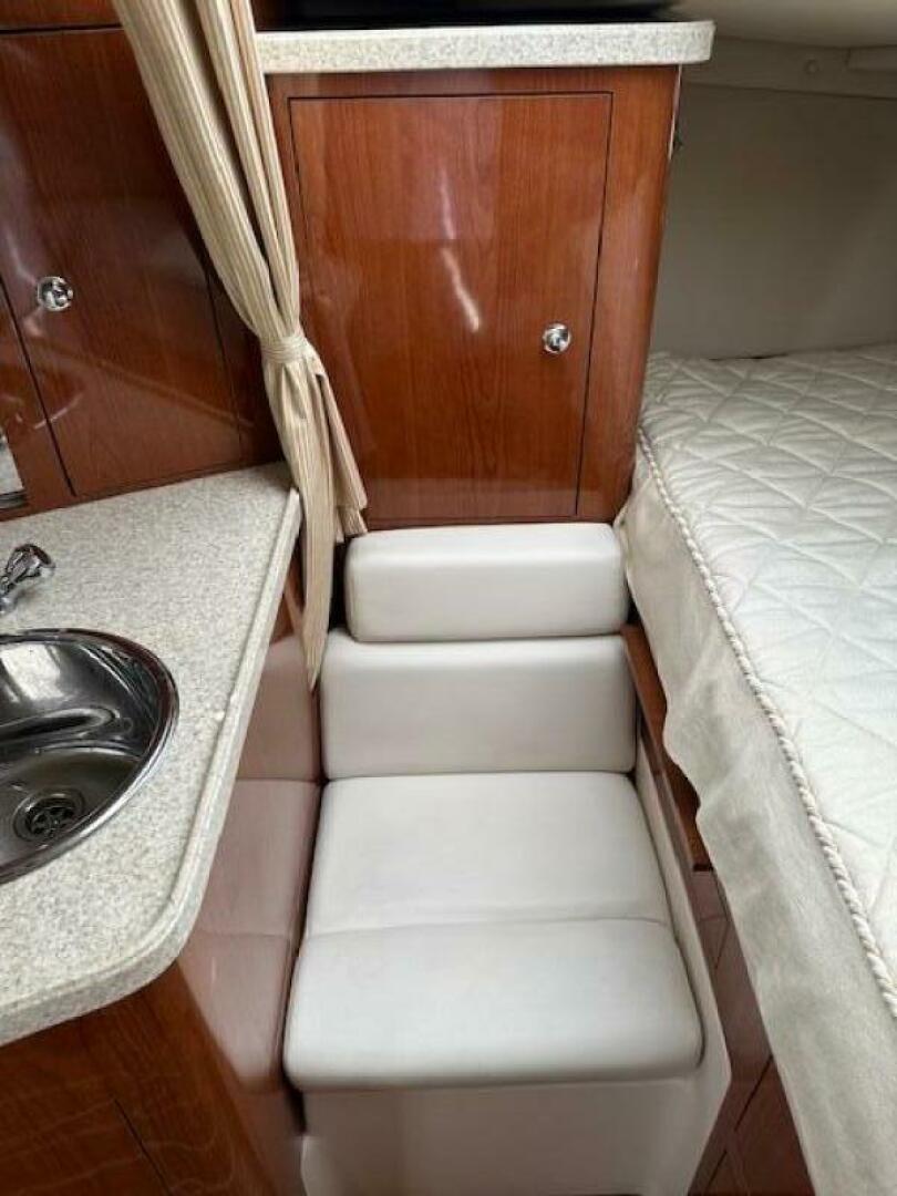 Slide: The Image of Regal 3360 Window Express 2006 - 4738602
