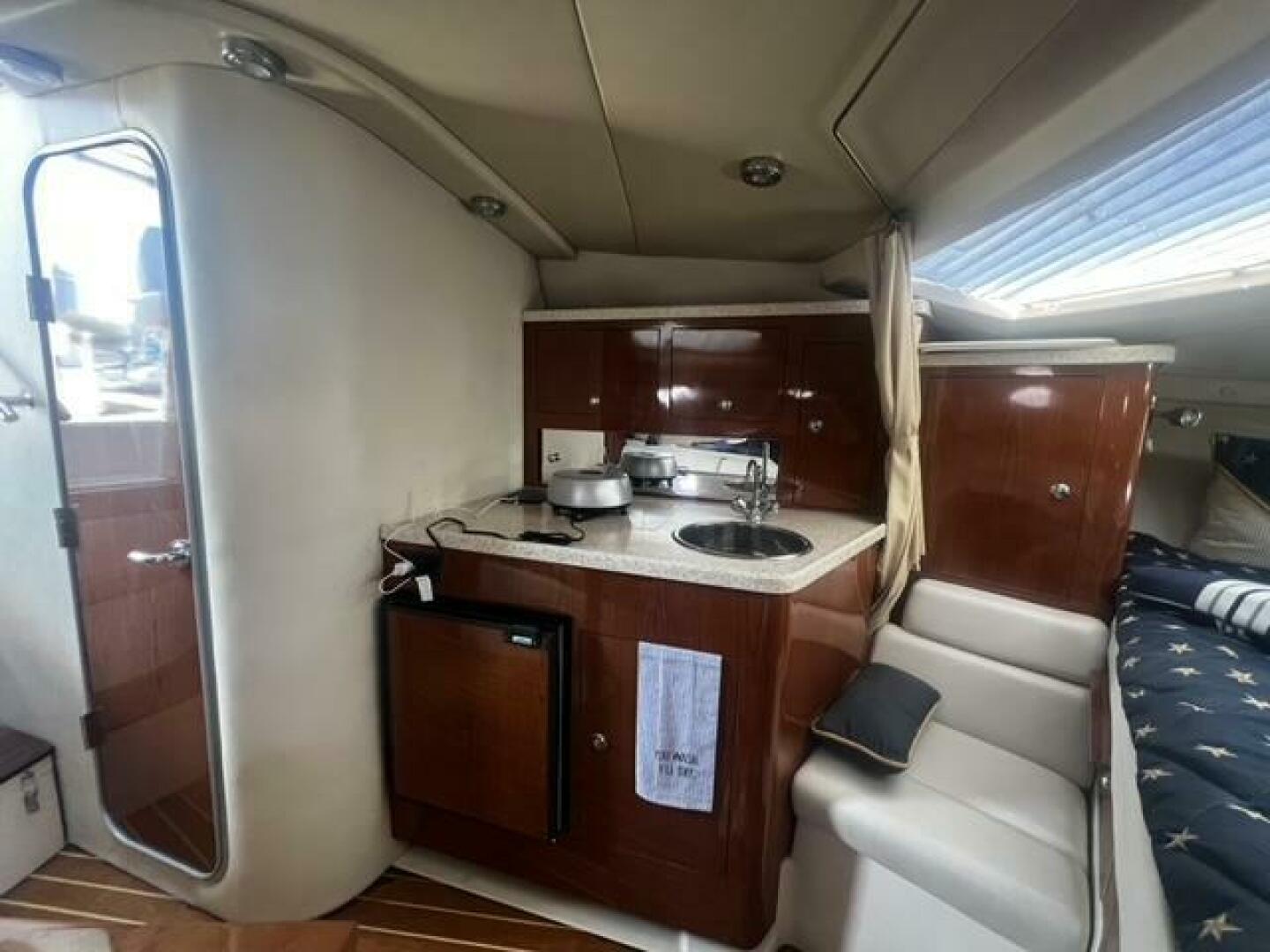Slide: The Image of Regal 3360 Window Express 2006 - 5123815