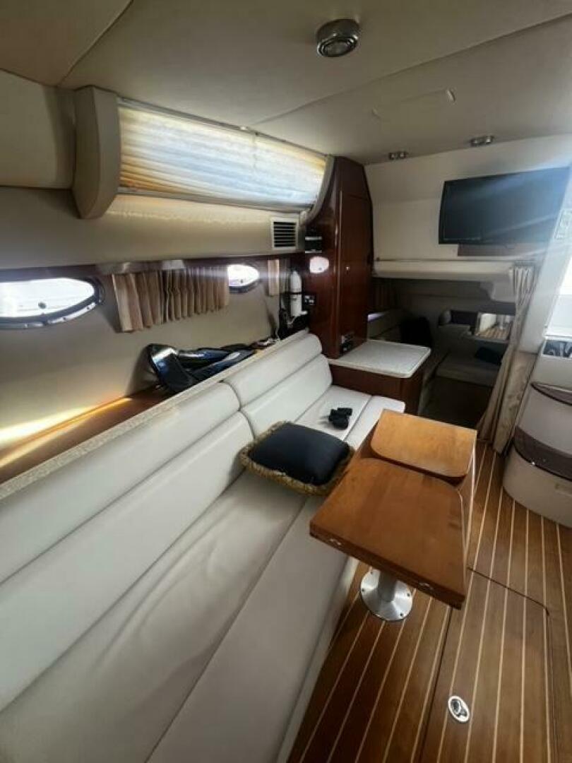 Slide: The Image of Regal 3360 Window Express 2006 - 5123816