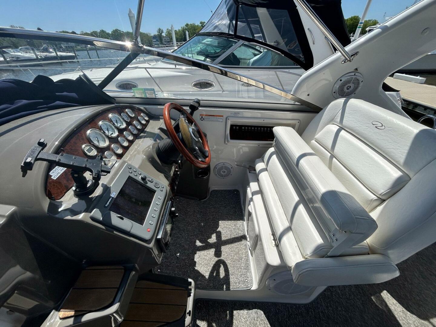 Slide: The Image of Regal 3360 Window Express 2007 - 5289025