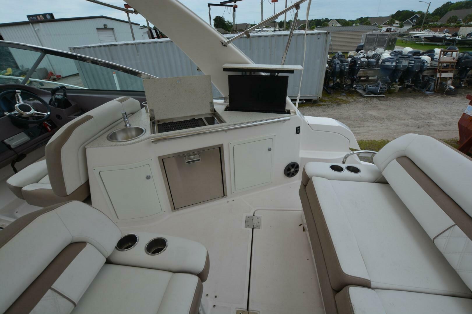 Slide: The Image of Regal 33XO 2018 - 5414004