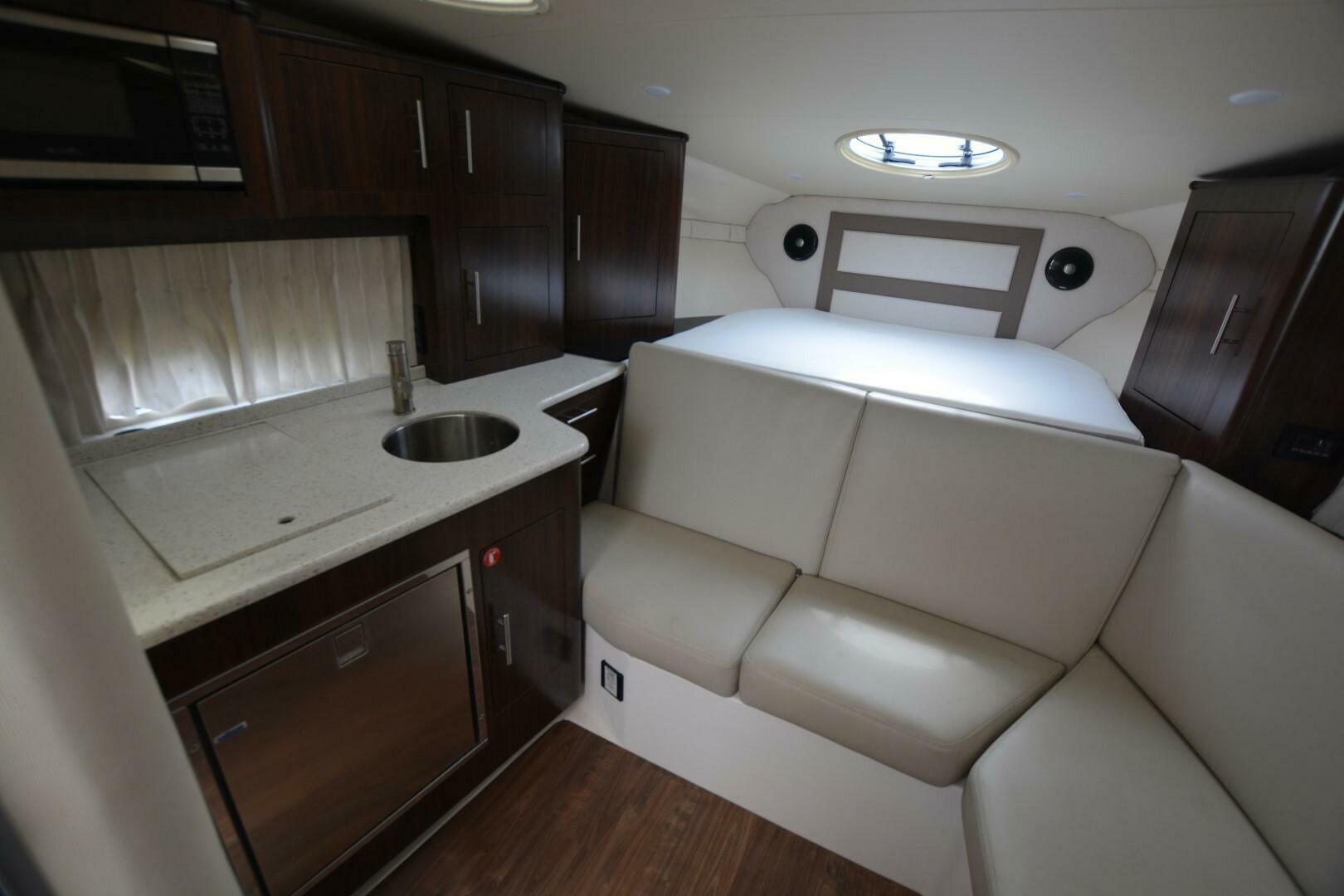Slide: The Image of Regal 33XO 2018 - 5414009