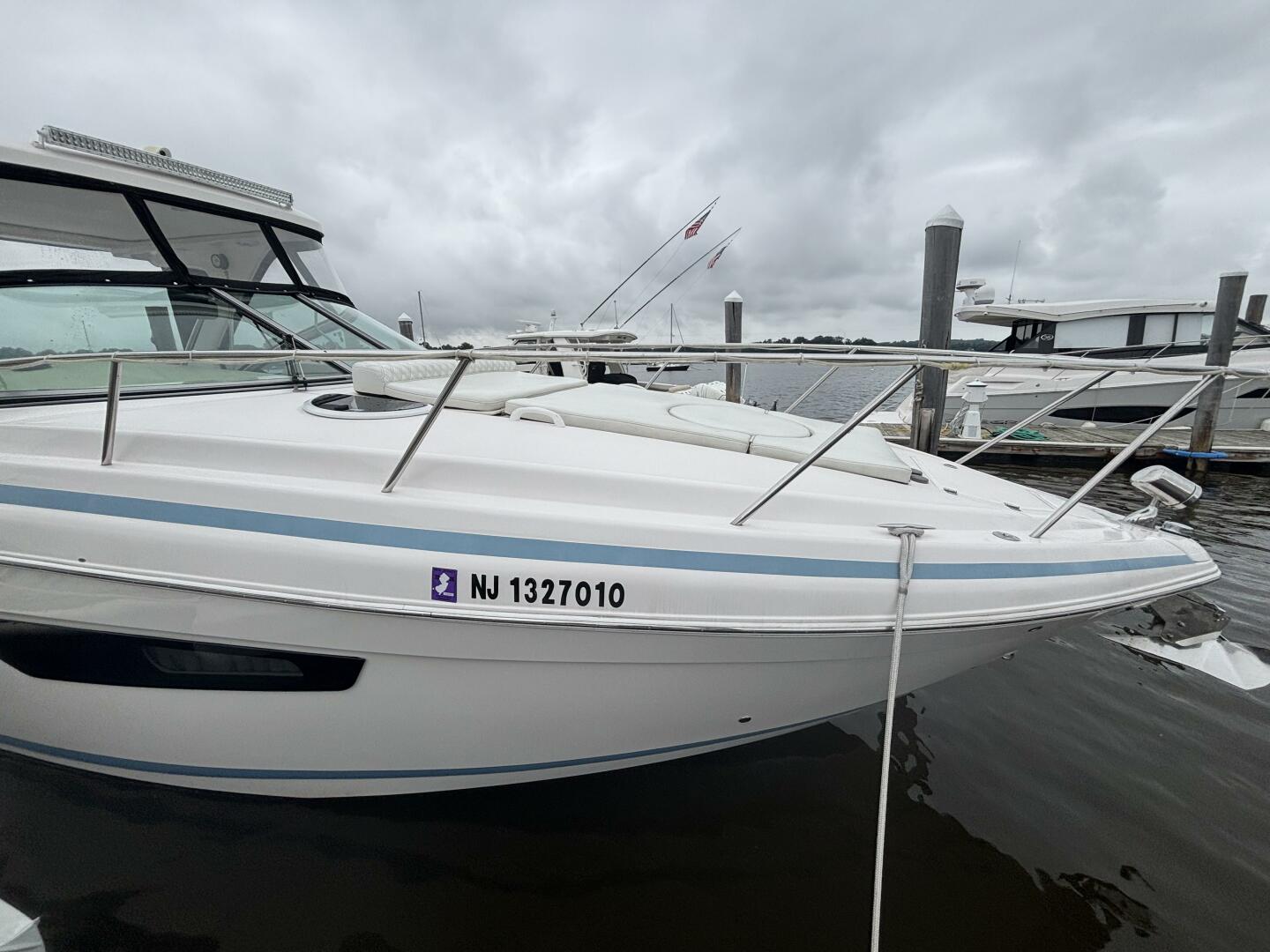 Slide: The Image of Regal 33 XO 2019 - 5482293