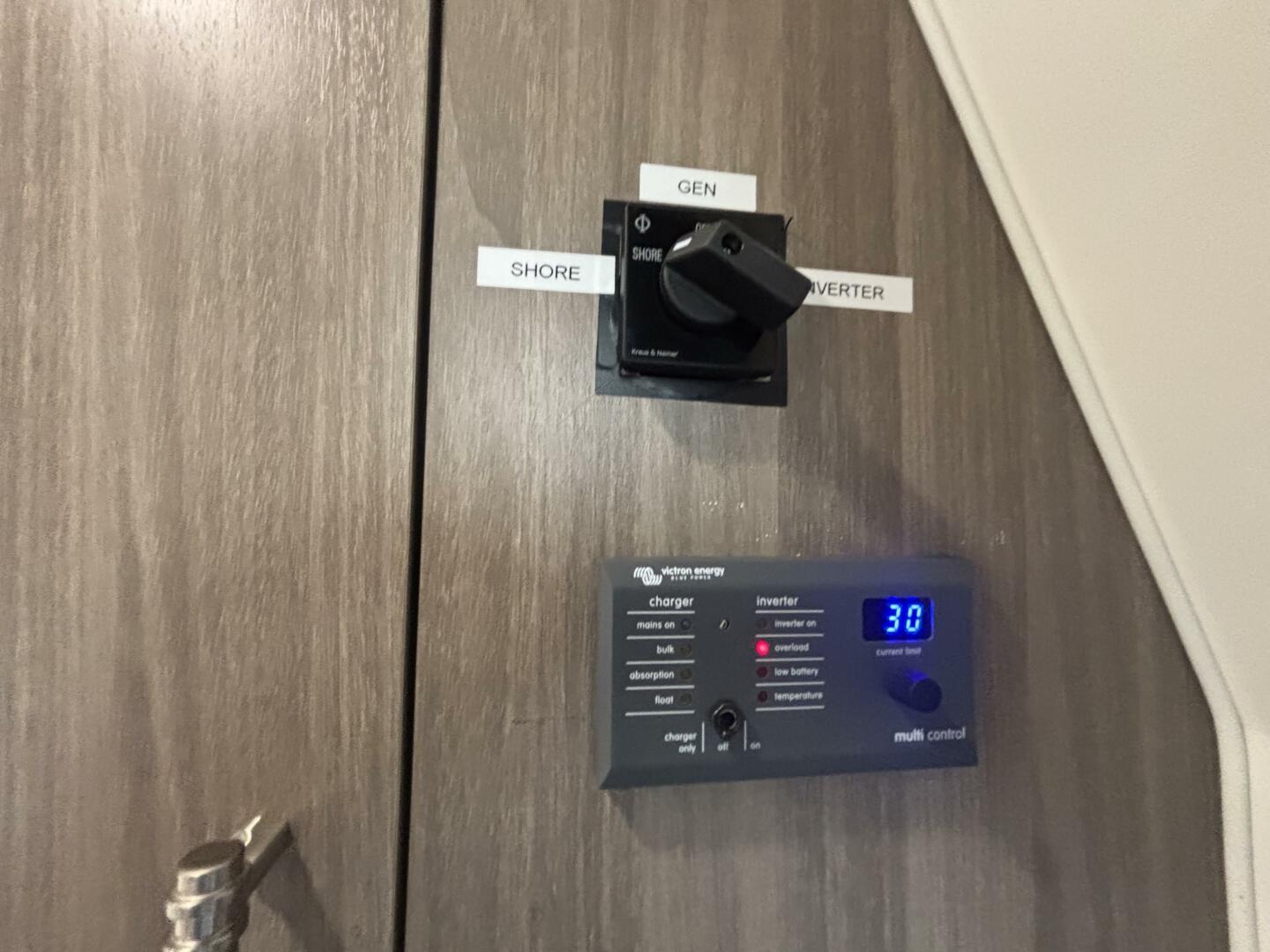 Slide: The Image of Regal 33 XO 2019 - 5482316